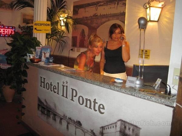 Khách sạn Il Ponte