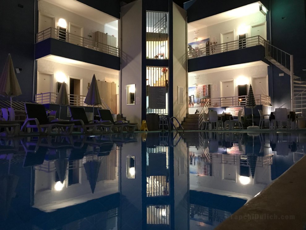 Khách sạn Manastir Kemer