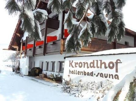 Khách sạn Krondlhof