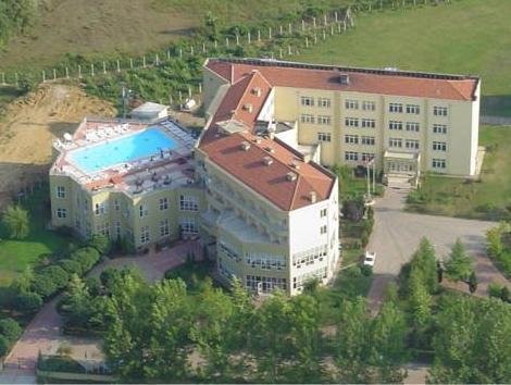 Khách sạn Kocaeli Universitesi Kartepe Park