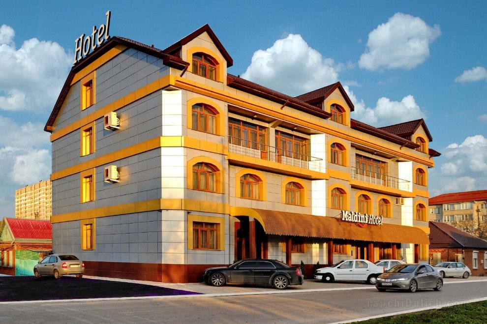 Khách sạn Maldini