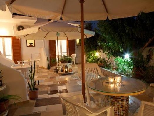 Khách sạn Cyclades