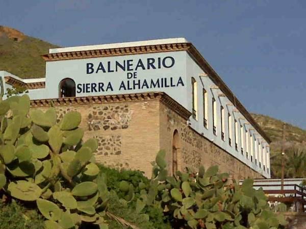 Khách sạn Balneario De Sierra Alhamilla
