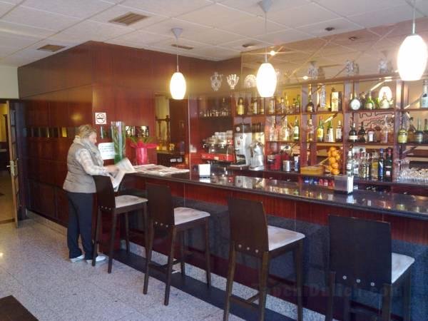 Khách sạn Alda Estacion Pontevedra