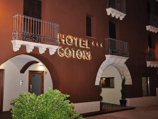 Khách sạn Cotori