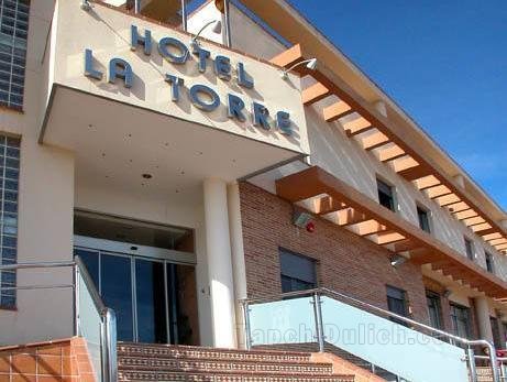 Khách sạn la Torre