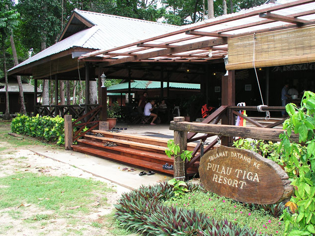 Pulau Tiga Resort