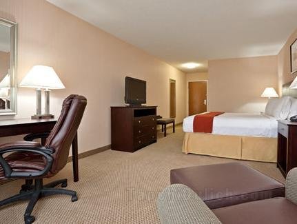 Khách sạn Holiday Inn Express & Suites Lansing-Dimondale