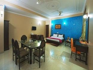 Khách sạn Triputi