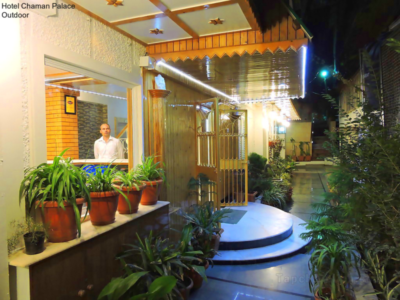 Khách sạn Chaman Palace