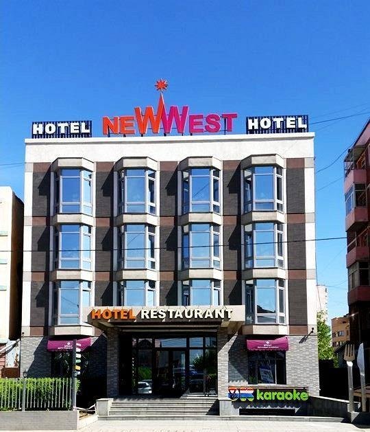 Khách sạn New West
