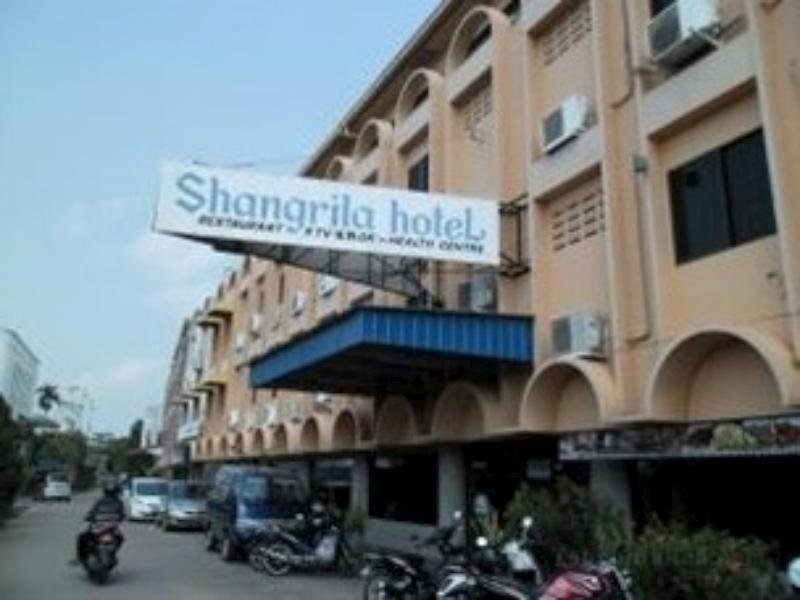Khách sạn Shangrila