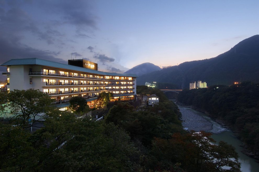Khách sạn Kinugawa Kanaya