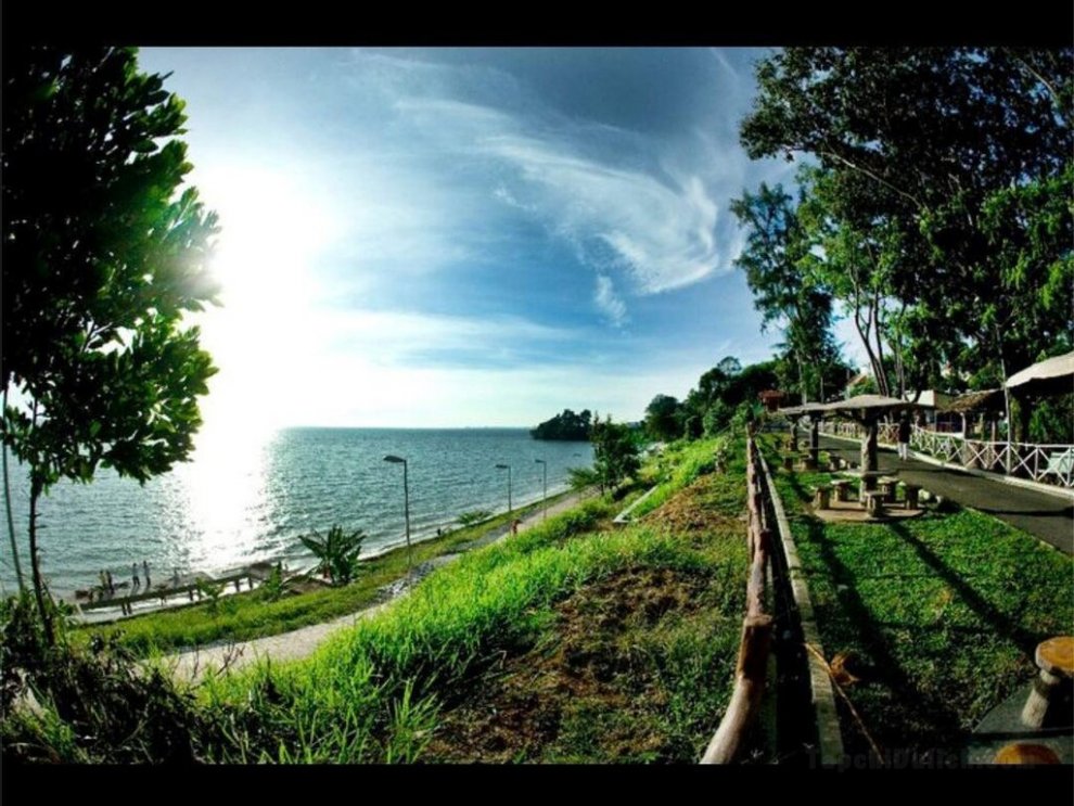 Bougainvilla Resort