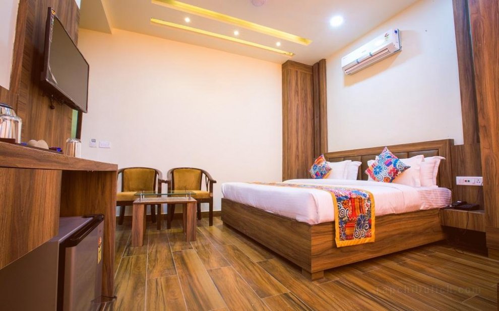 Khách sạn Shivaay Grand