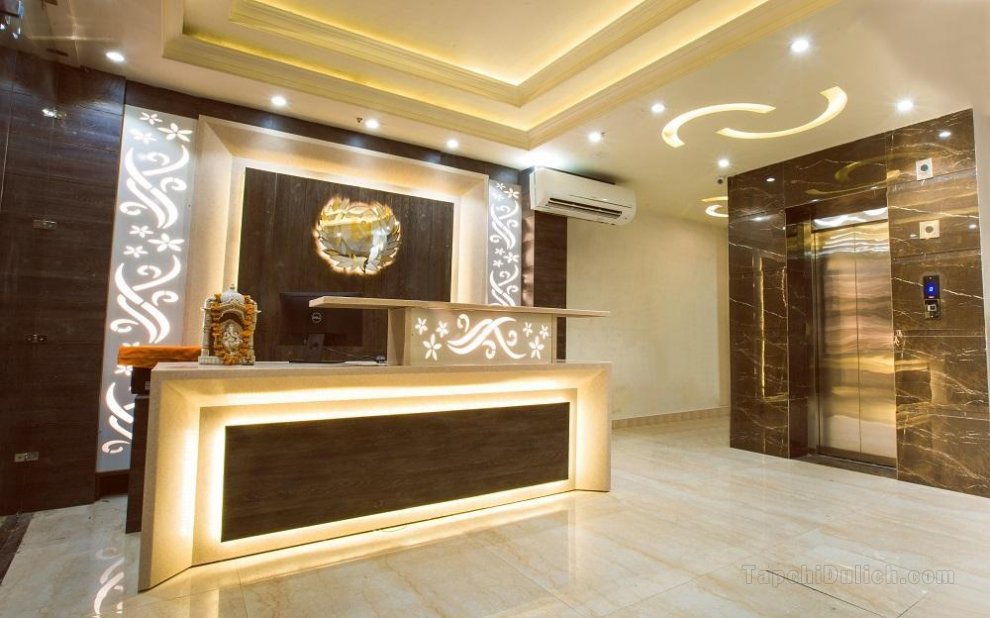 Khách sạn Shivaay Grand