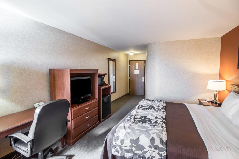 Sleep Inn & Suites Hays I-70