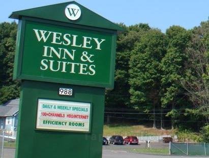 Wesley Inn & Suites