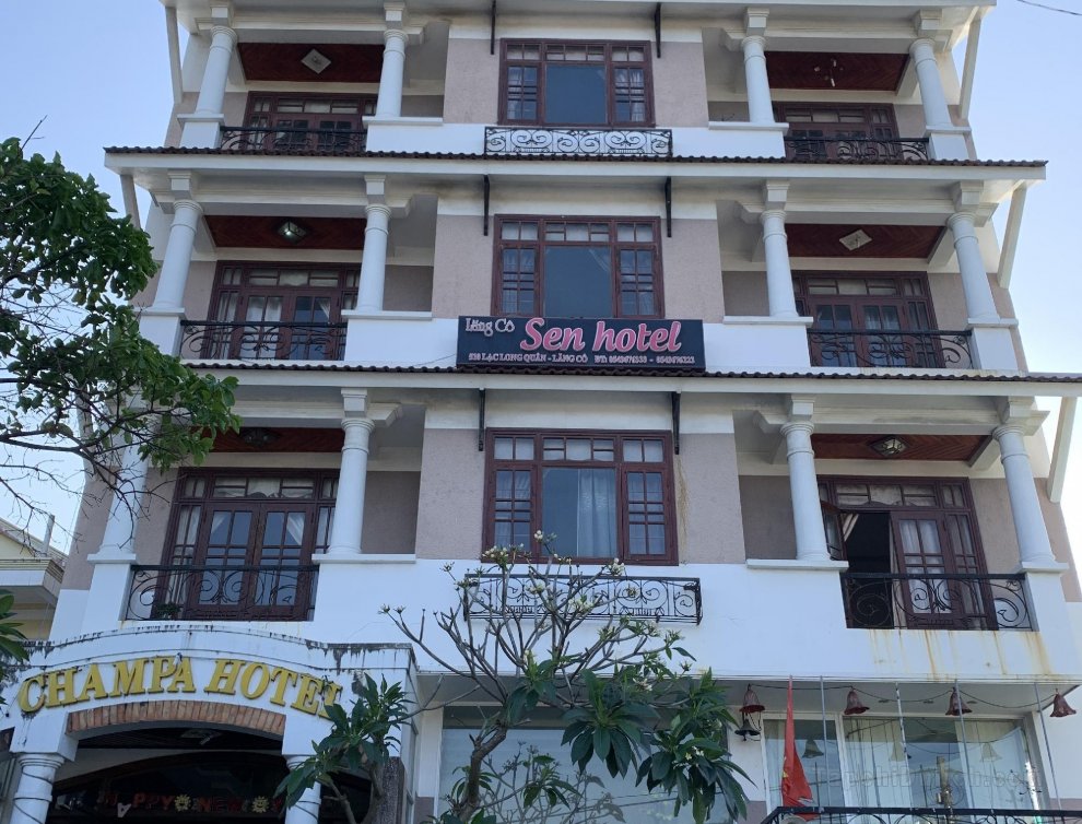 OYO 1002 Champa Lang Co Hotel near Da Nang General Hospital