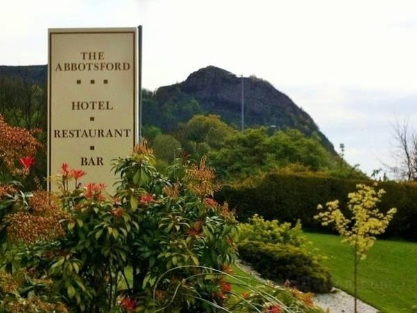 Khách sạn Abbotsford