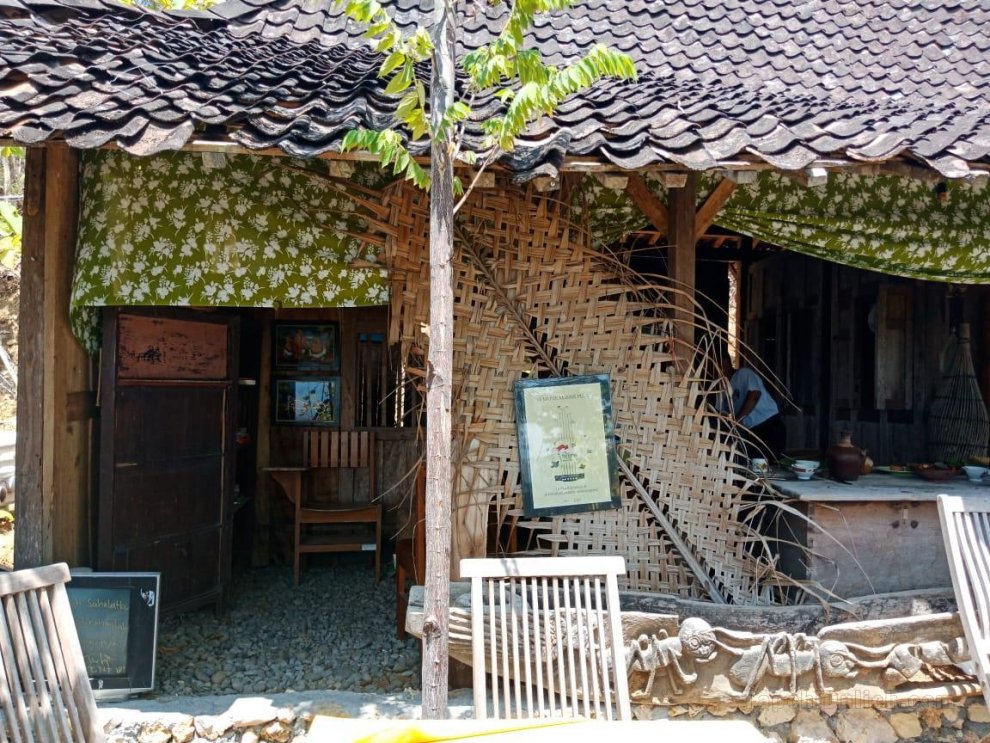 Watu Lumbung Culture Resort