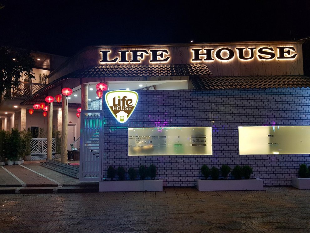 Life House Sadec