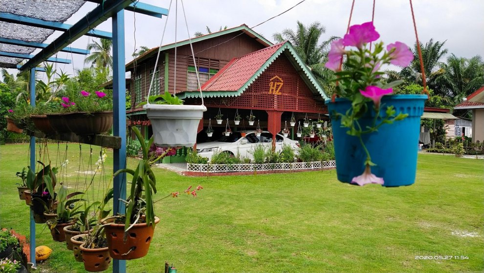 HZ Muslim Homestay is the real village house.