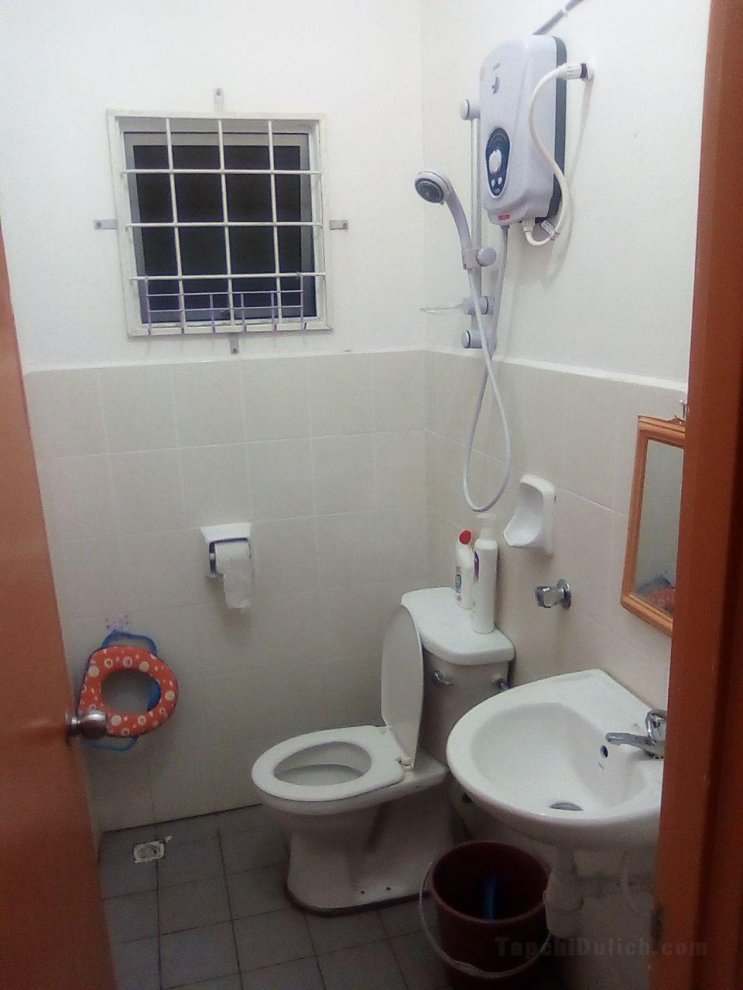 1300平方米3臥室獨立屋 (仙本那機場) - 有2間私人浴室