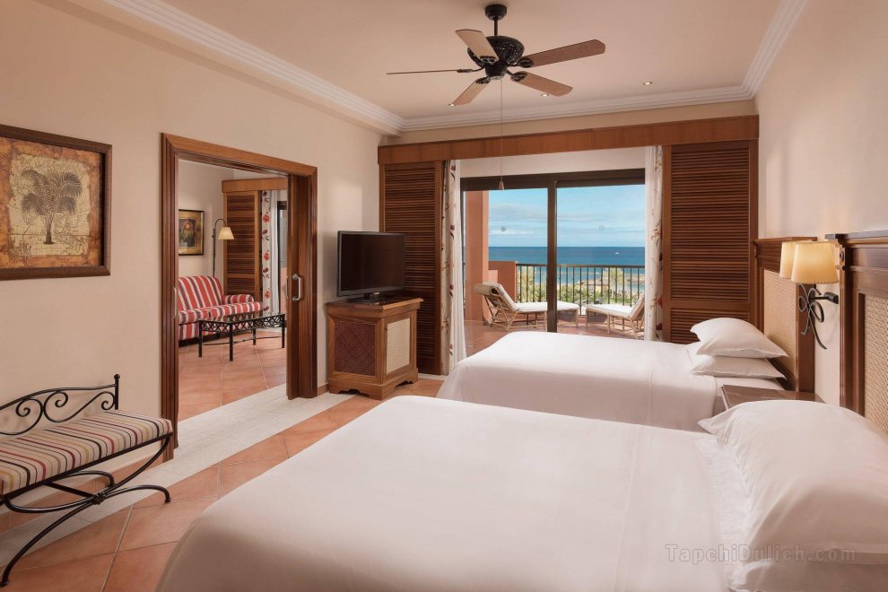 富埃特文圖拉島海灘喜來登高爾夫度假酒店