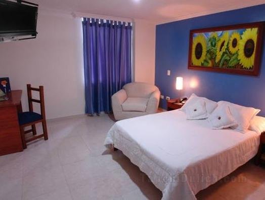 Khách sạn Plazuela Real