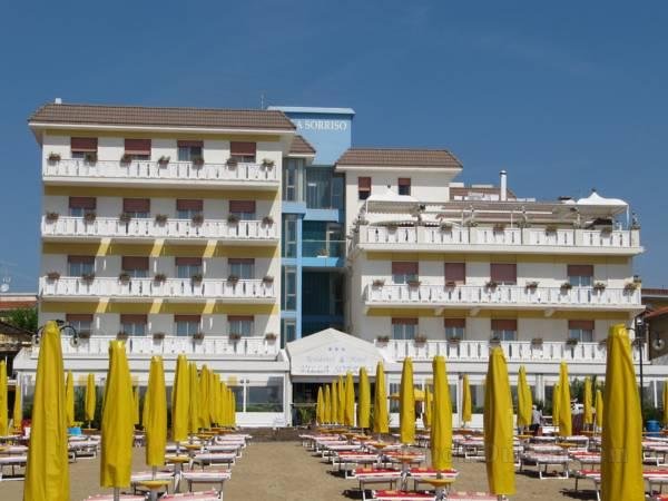 Khách sạn Villa Sorriso