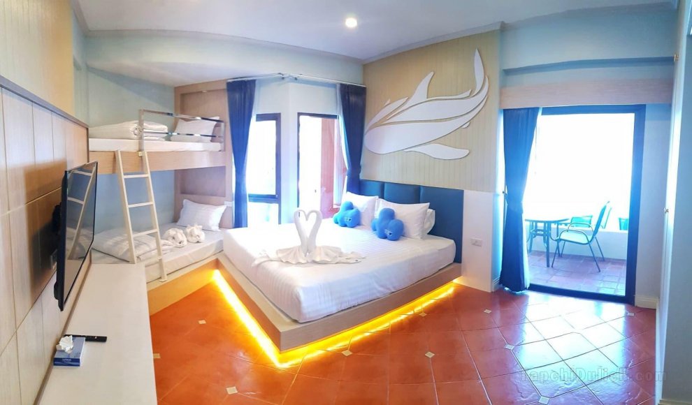 Khách sạn The Bed Vacation Rajamangala (SHA Extra Plus)