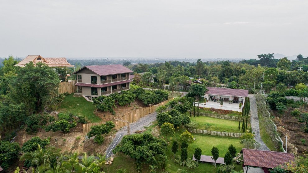Thanburi Resort