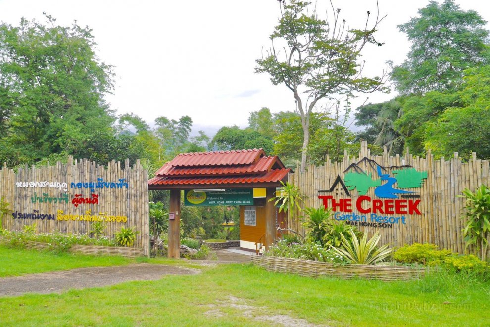 The Creek Garden Resort (Huainamrin Resort)