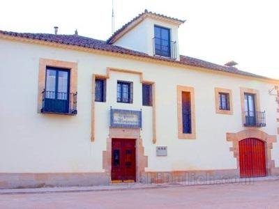 Palacio de Monfarracinos
