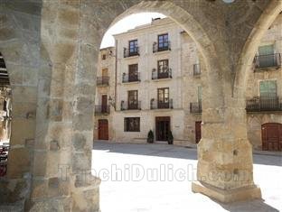 Khách sạn del Sitjar