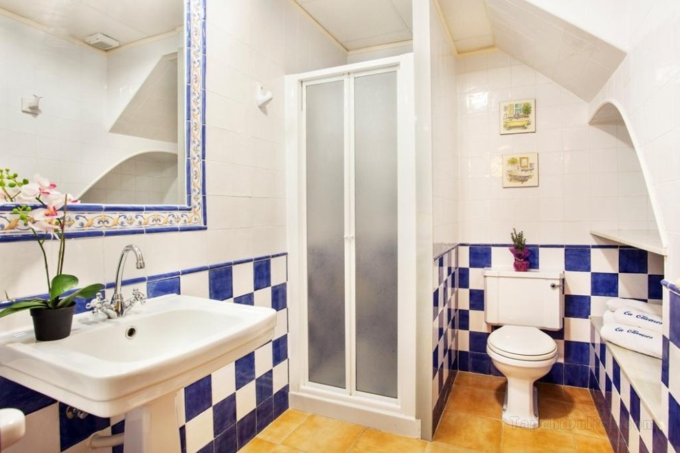 180平方米3臥室公寓 (拉奎利亞德拉肯特薩) - 有1間私人浴室