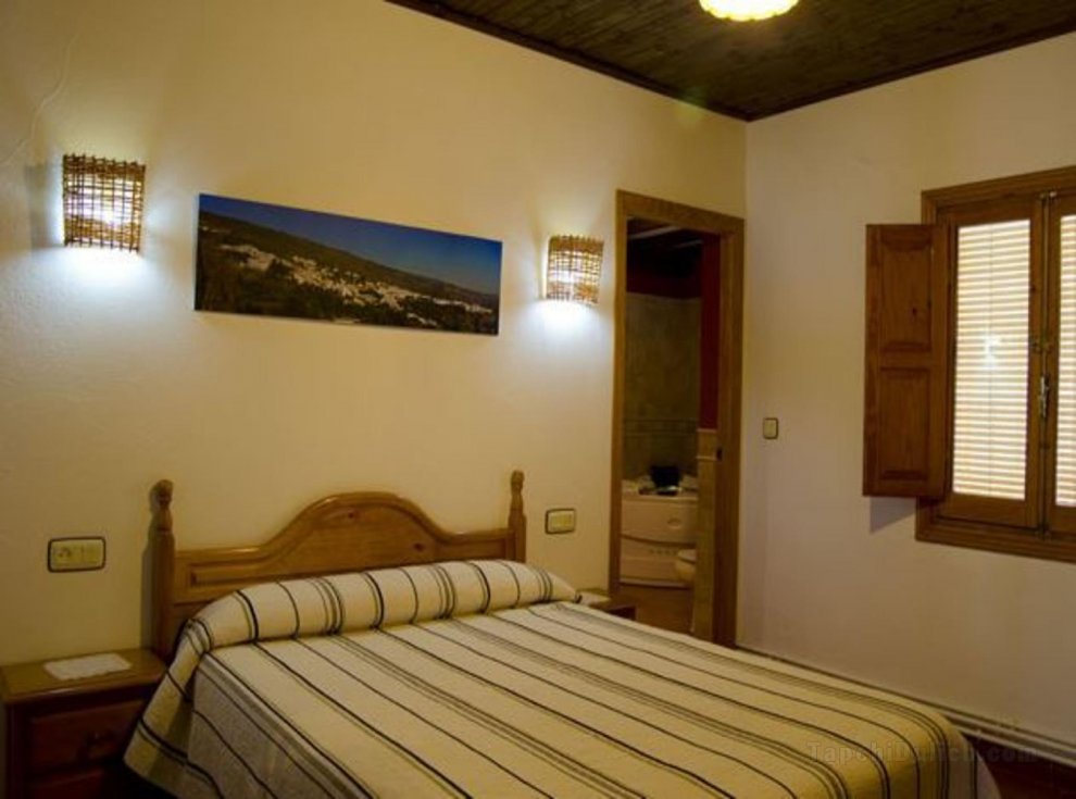 105796 -  Apartment in Alpujarra de la Sierra
