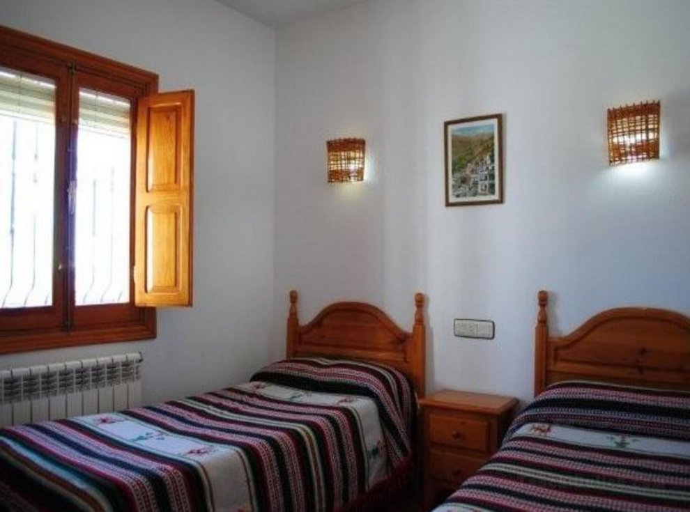 105796 -  Apartment in Alpujarra de la Sierra