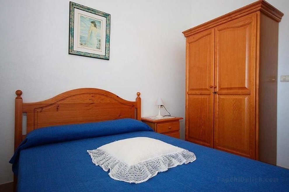 102066 - Apartment in Lariño