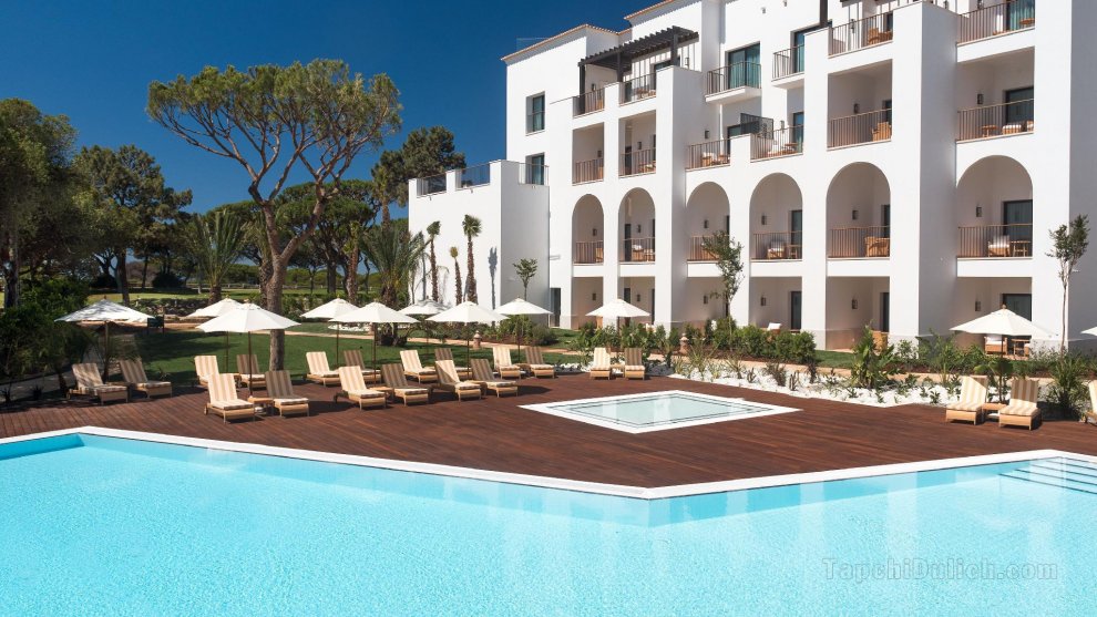 Pine Cliffs Ocean Suites, a Luxury Collection Resort  Spa, Algarve