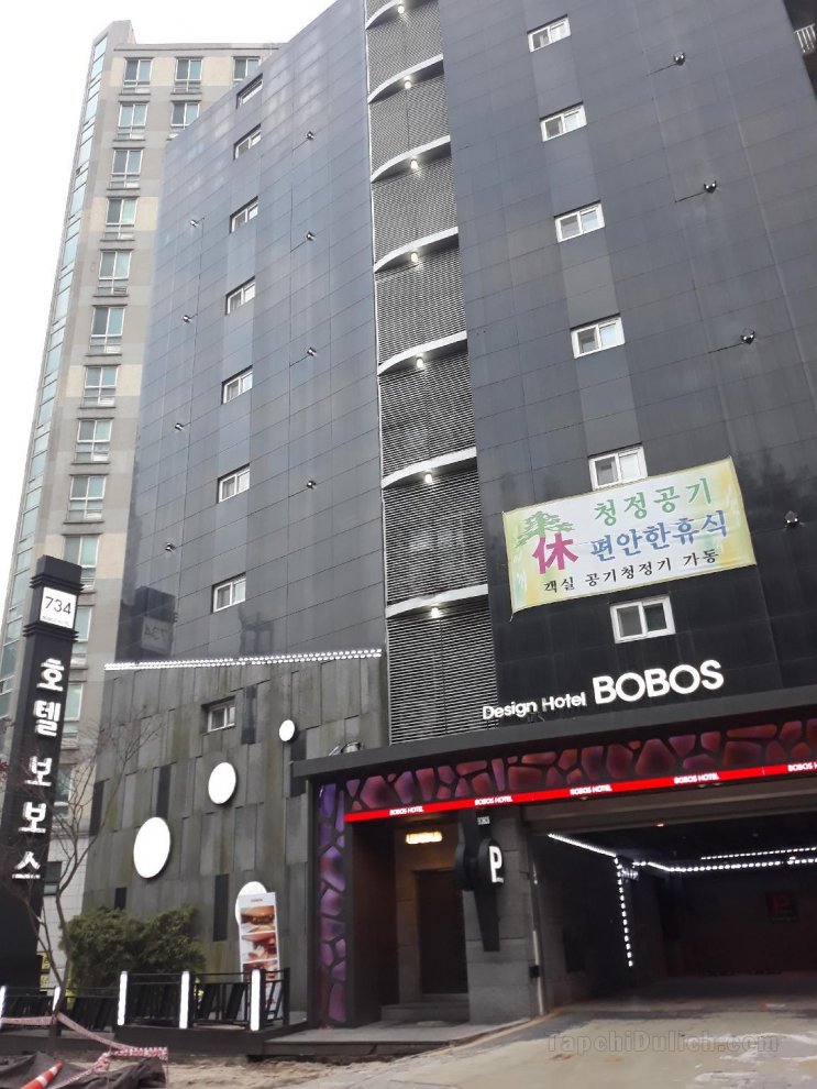 Khách sạn BOBOS