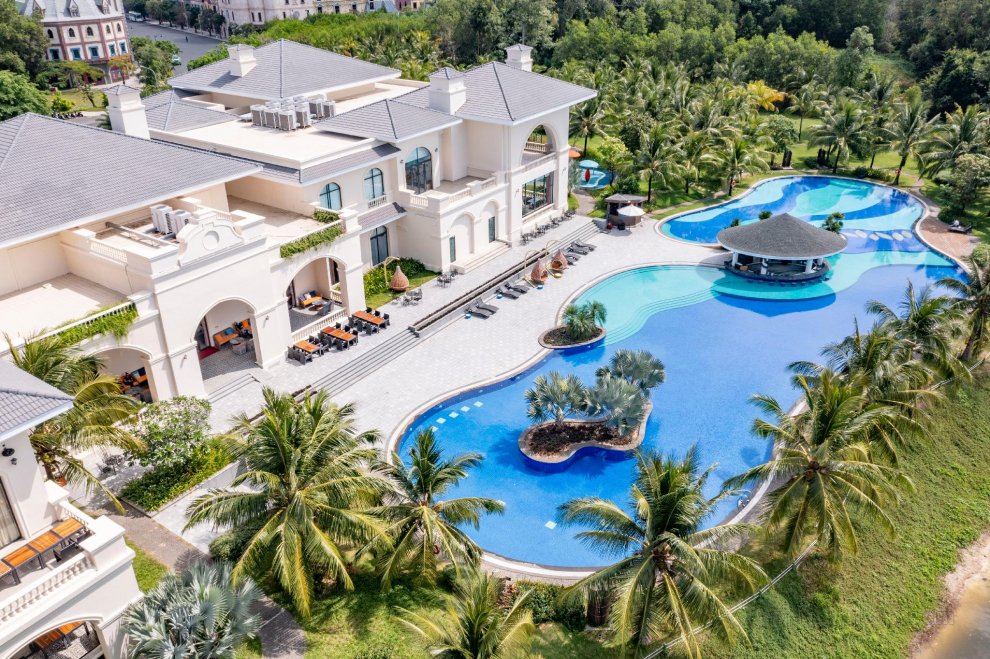 Vinpearl Discovery Wonderworld Phu Quoc – All-Inclusive Villas on Pearl Island