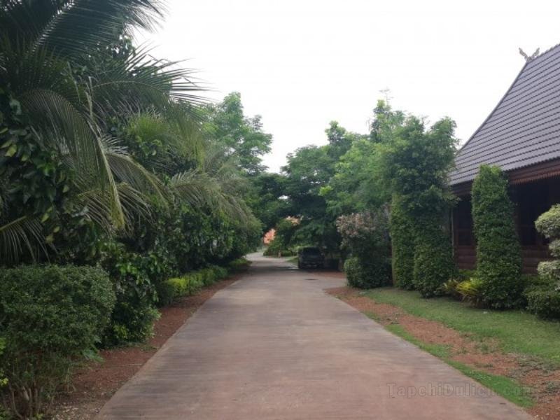 Suan Luang Garden View Resort