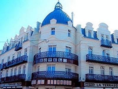 Khách sạn de la Terrasse