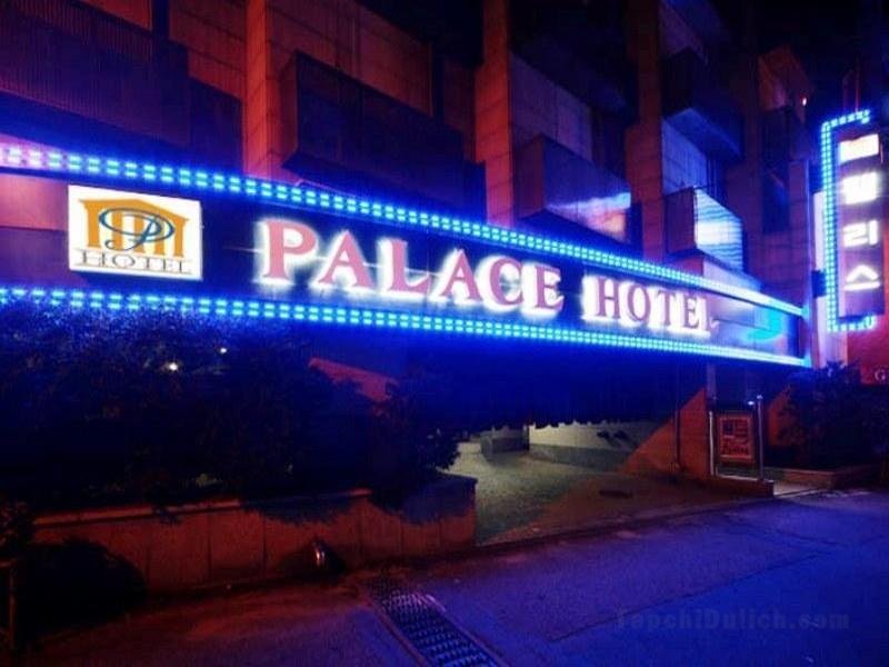 Khách sạn Palace Guri