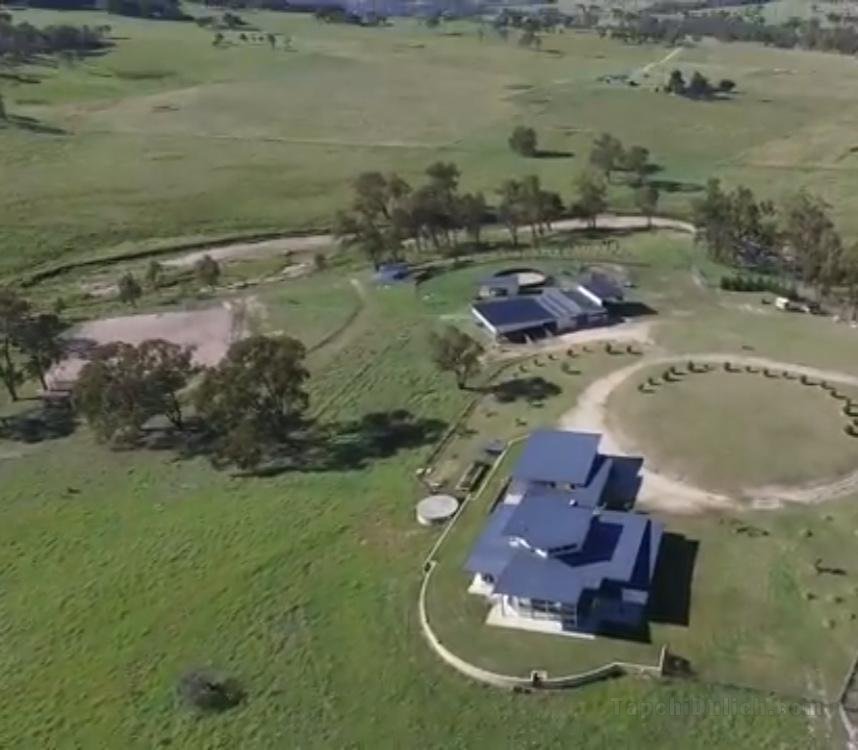 Donegal Horse and Farmstay Bed and Breakfast Tenterfield