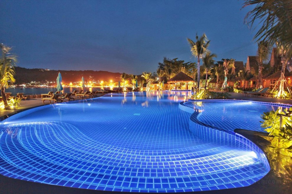 Phi Phi CoCo Beach Resort (SHA Extra Plus)