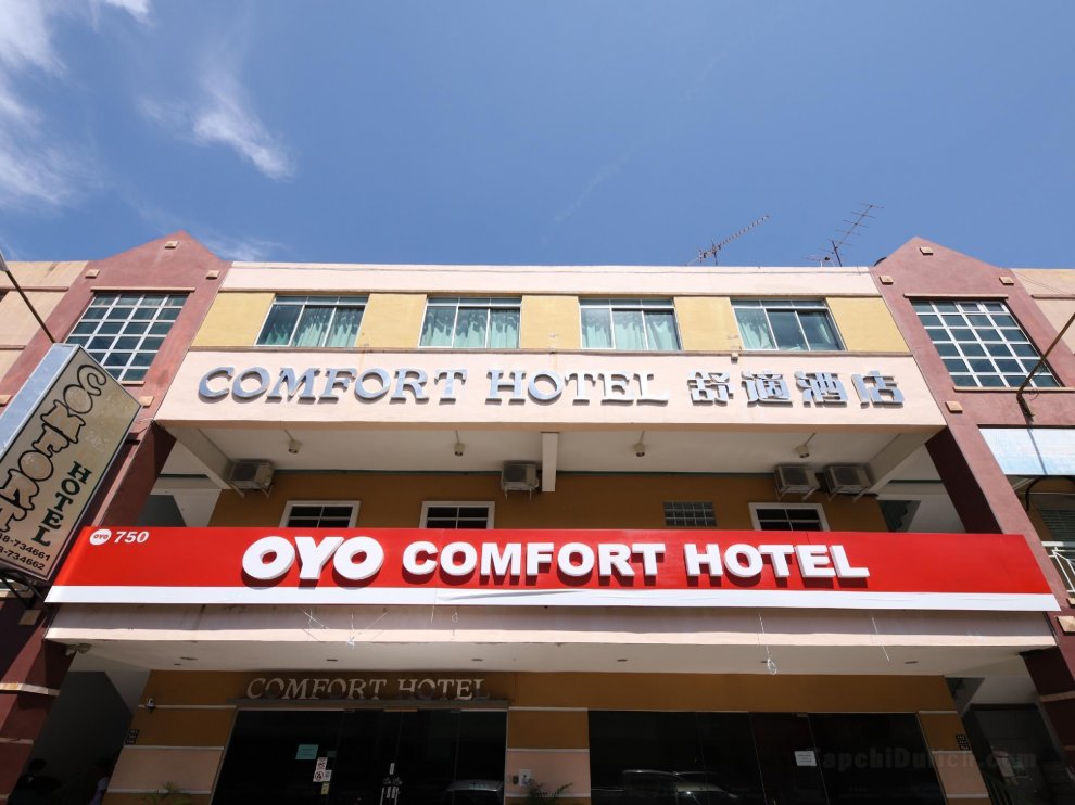 OYO 750 Comfort Hotel