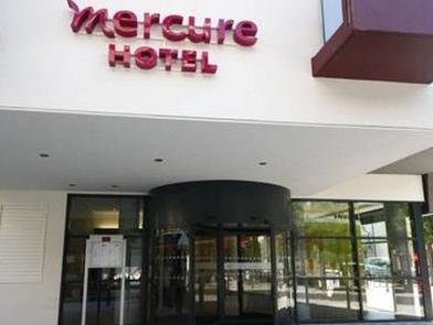 Khách sạn Mercure Valenciennes